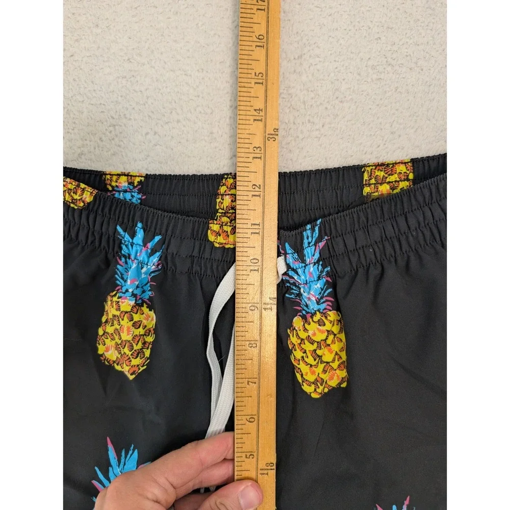 Chubbies Classic Swim Trunks Shorts Mens Sm 26x5